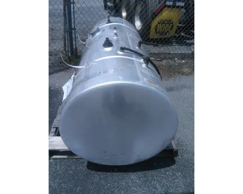 INTERNATIONAL PROSTAR 122 FUEL TANK