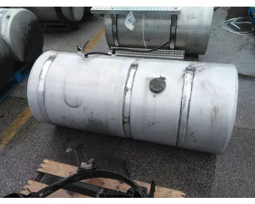 INTERNATIONAL PROSTAR 122 FUEL TANK