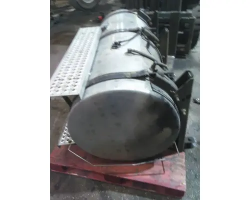 INTERNATIONAL PROSTAR 122 FUEL TANK