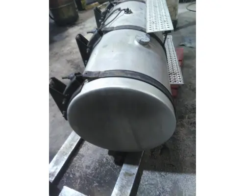 INTERNATIONAL PROSTAR 122 FUEL TANK