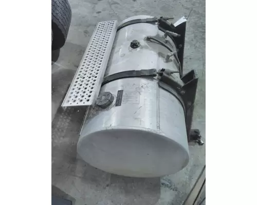 INTERNATIONAL PROSTAR 122 FUEL TANK