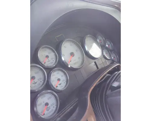 INTERNATIONAL PROSTAR 122 GAUGE CLUSTER