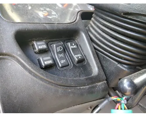 INTERNATIONAL PROSTAR 122 GAUGE CLUSTER