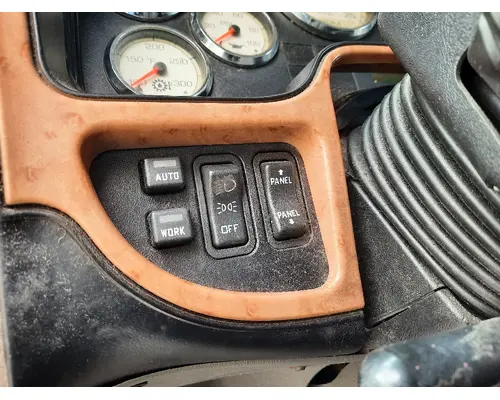 INTERNATIONAL PROSTAR 122 GAUGE CLUSTER