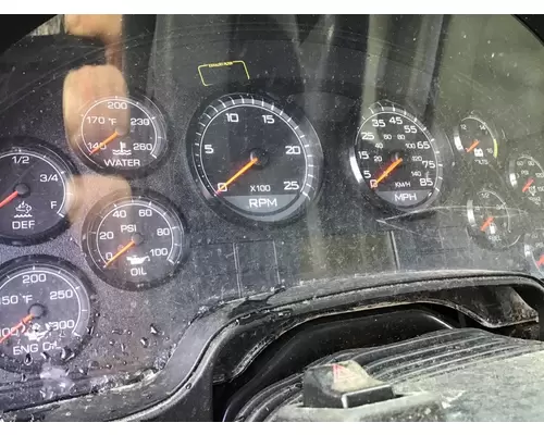 INTERNATIONAL PROSTAR 122 GAUGE CLUSTER