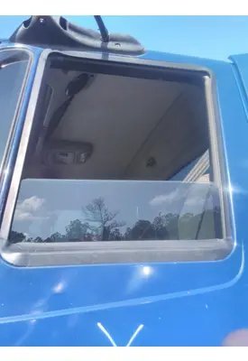 INTERNATIONAL PROSTAR 122 GLASS, DOOR, FRONT