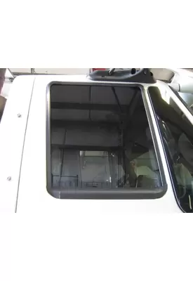 INTERNATIONAL PROSTAR 122 GLASS, DOOR, FRONT