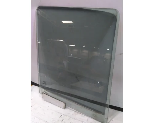 INTERNATIONAL PROSTAR 122 GLASS, DOOR, FRONT