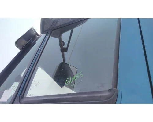 INTERNATIONAL PROSTAR 122 GLASS, DOOR, FRONT
