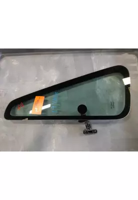 INTERNATIONAL PROSTAR 122 GLASS, DOOR VENT, FRONT