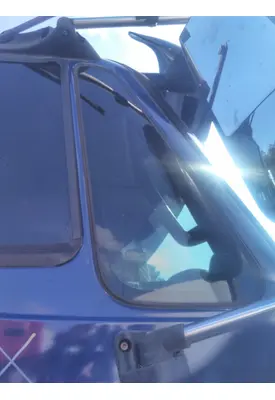 INTERNATIONAL PROSTAR 122 GLASS, DOOR VENT, FRONT