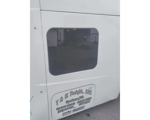 INTERNATIONAL PROSTAR 122 GLASS, SLEEPER