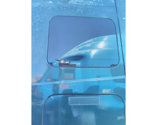 INTERNATIONAL PROSTAR 122 GLASS, SLEEPER