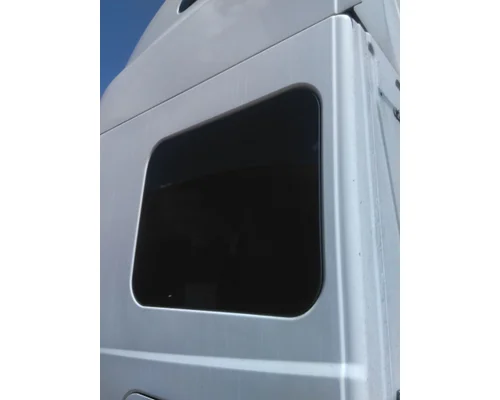 INTERNATIONAL PROSTAR 122 GLASS, SLEEPER