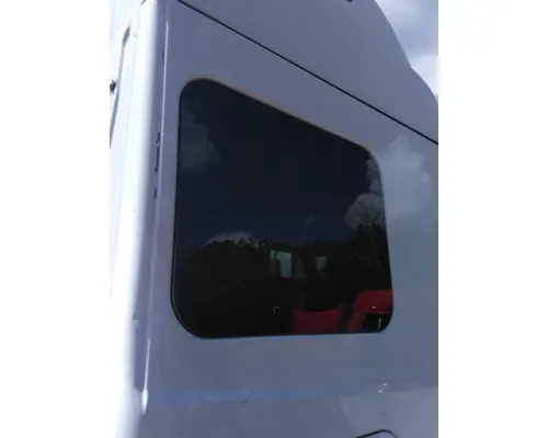 INTERNATIONAL PROSTAR 122 GLASS, SLEEPER