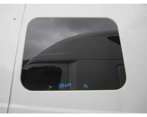 INTERNATIONAL PROSTAR 122 GLASS, SLEEPER