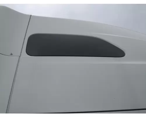 INTERNATIONAL PROSTAR 122 GLASS, SLEEPER
