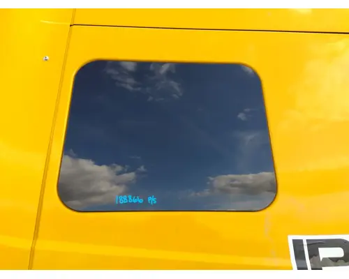 INTERNATIONAL PROSTAR 122 GLASS, SLEEPER