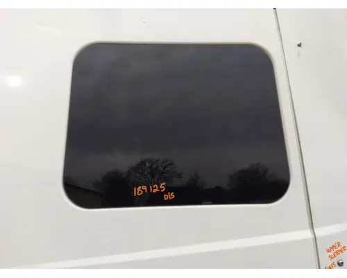 INTERNATIONAL PROSTAR 122 GLASS, SLEEPER