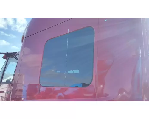 INTERNATIONAL PROSTAR 122 GLASS, SLEEPER