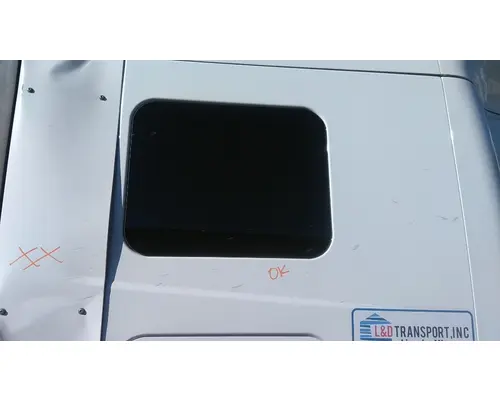 INTERNATIONAL PROSTAR 122 GLASS, SLEEPER