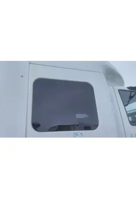 INTERNATIONAL PROSTAR 122 GLASS, SLEEPER