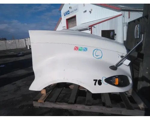 INTERNATIONAL PROSTAR 122 HOOD