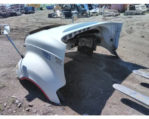 INTERNATIONAL PROSTAR 122 HOOD