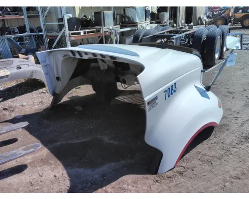 INTERNATIONAL PROSTAR 122 HOOD