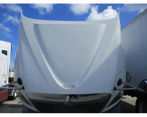 INTERNATIONAL PROSTAR 122 HOOD