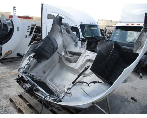 INTERNATIONAL PROSTAR 122 HOOD