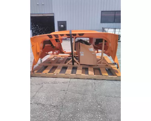 INTERNATIONAL PROSTAR 122 HOOD