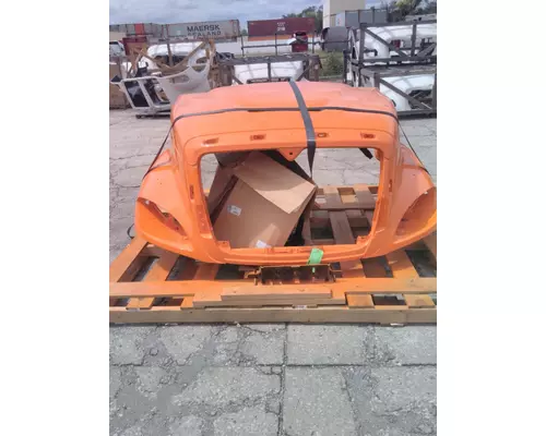 INTERNATIONAL PROSTAR 122 HOOD