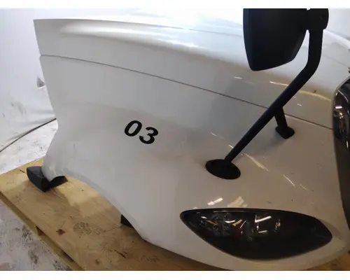 INTERNATIONAL PROSTAR 122 HOOD