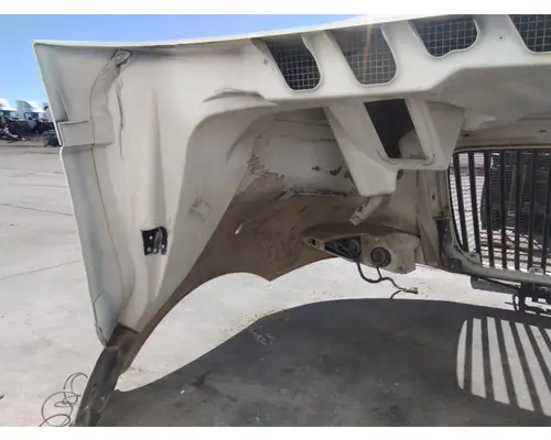 INTERNATIONAL PROSTAR 122 HOOD