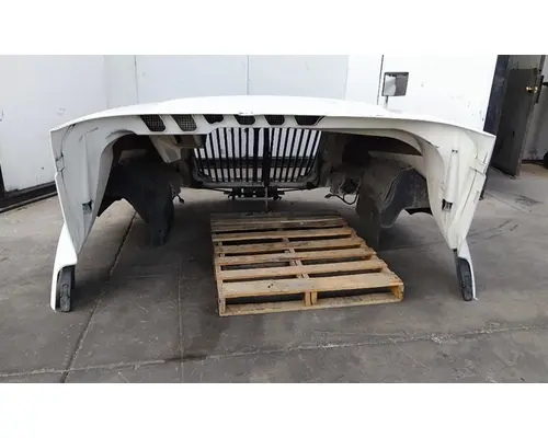 INTERNATIONAL PROSTAR 122 HOOD