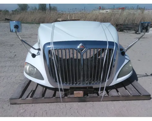INTERNATIONAL PROSTAR 122 HOOD