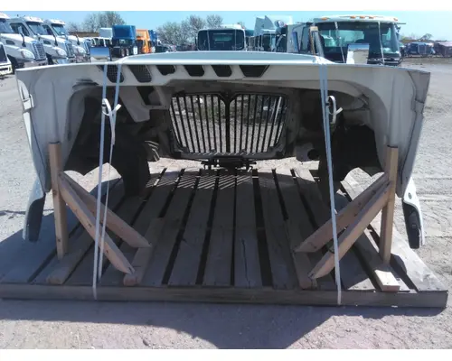 INTERNATIONAL PROSTAR 122 HOOD