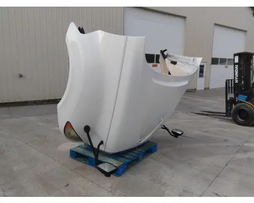 INTERNATIONAL PROSTAR 122 HOOD