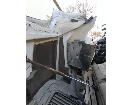 INTERNATIONAL PROSTAR 122 HOOD