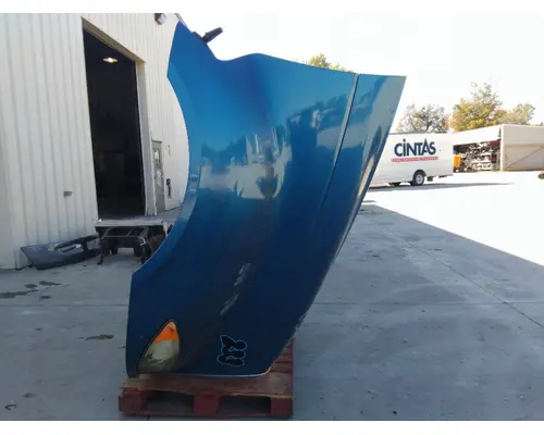 INTERNATIONAL PROSTAR 122 HOOD