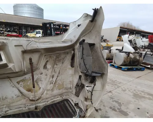 INTERNATIONAL PROSTAR 122 HOOD