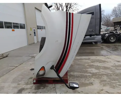 INTERNATIONAL PROSTAR 122 HOOD