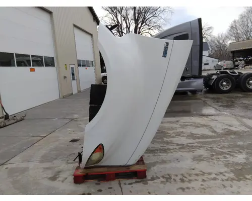 INTERNATIONAL PROSTAR 122 HOOD