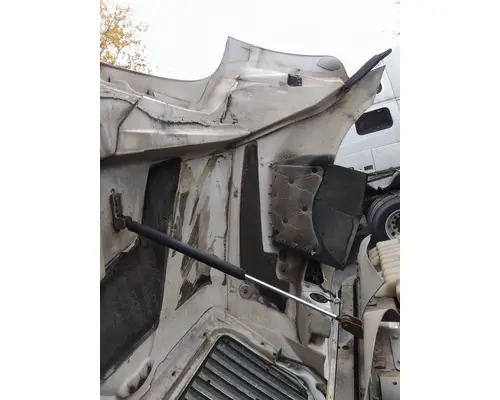 INTERNATIONAL PROSTAR 122 HOOD