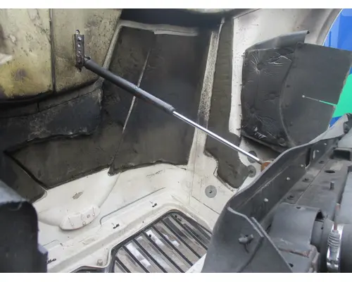 INTERNATIONAL PROSTAR 122 HOOD