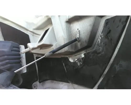 INTERNATIONAL PROSTAR 122 HOOD