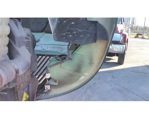 INTERNATIONAL PROSTAR 122 HOOD