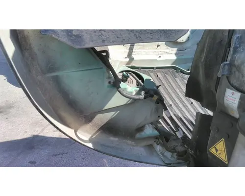 INTERNATIONAL PROSTAR 122 HOOD