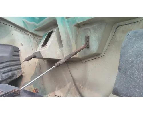 INTERNATIONAL PROSTAR 122 HOOD